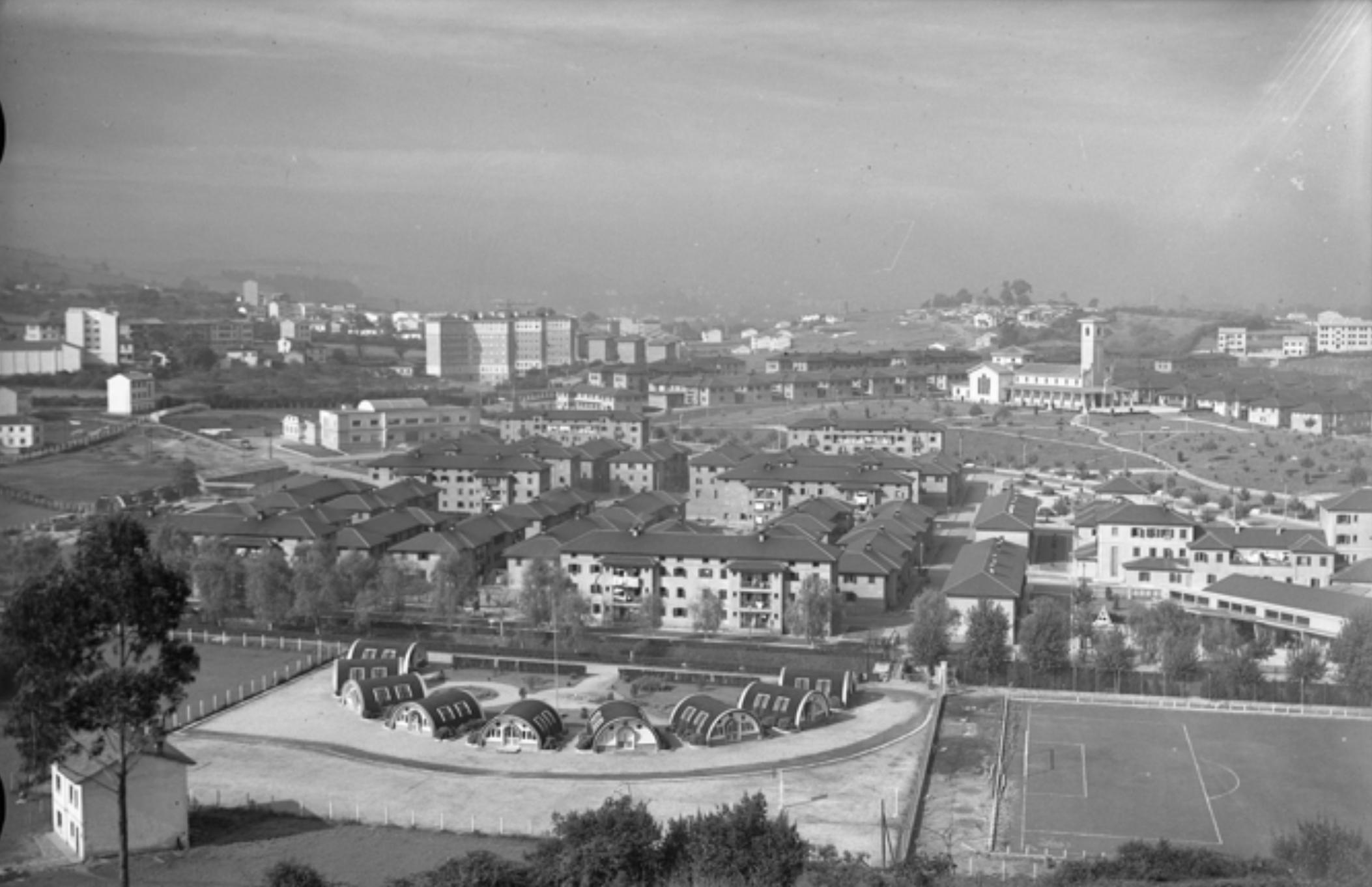 Vivienda e industria en Asturias, Rubén Domínguez